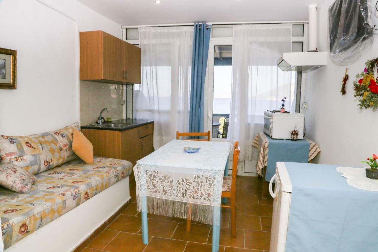 Tony'S Rooms Alinda  Exterior foto